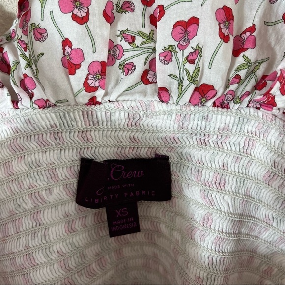 J. CREW x LIBERTY FABRIC *Blogger Favorite* Floral Smocked Ruffle Top L6741 - Picture 8 of 11